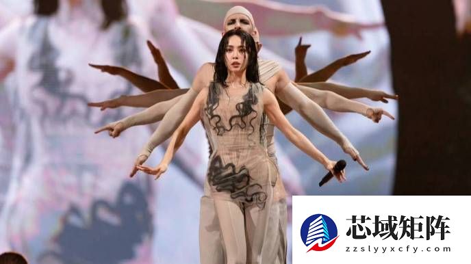 蔡依林美杜莎女王震撼开唱，30米机械蛇炫技破亿制作