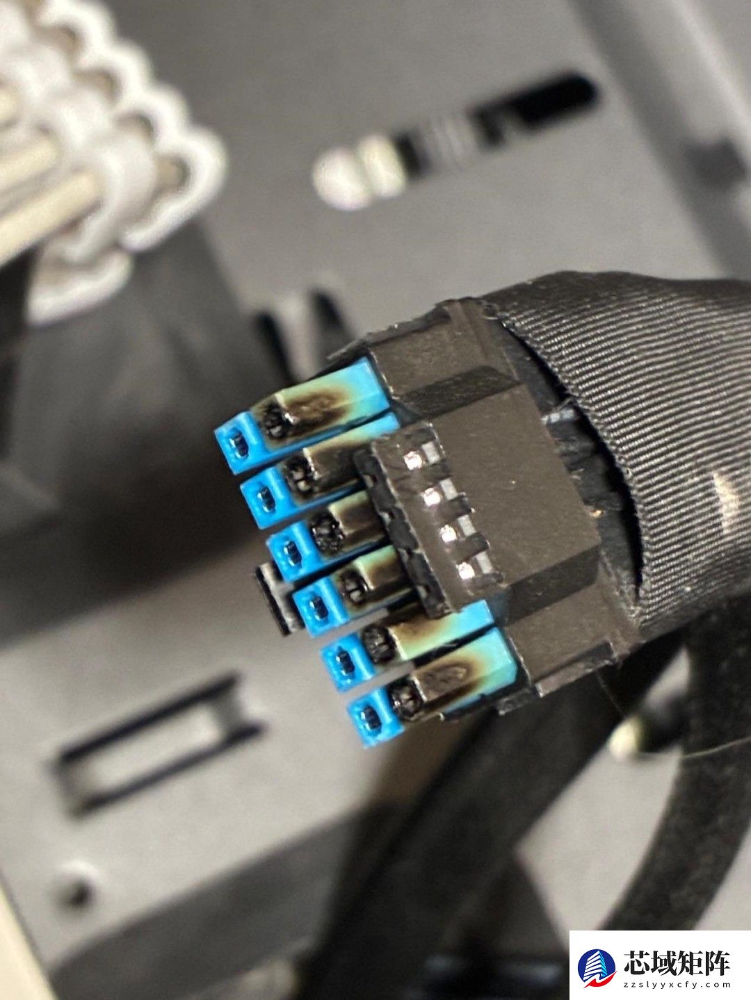 蓝宝石RX 9070 XT显卡再曝供电口烧毁，转接线设计安全引质疑