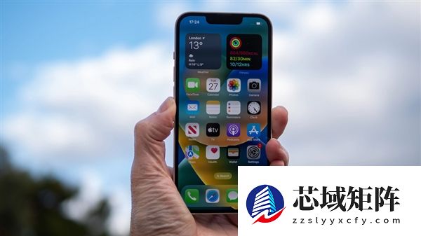 库克刀法精准！iPhone 17e保留刘海屏：灵动岛依然无缘