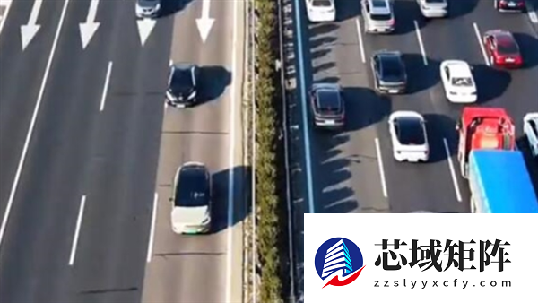 省600过路费！男子自驾12小时 凌晨卡点赶上高速免费