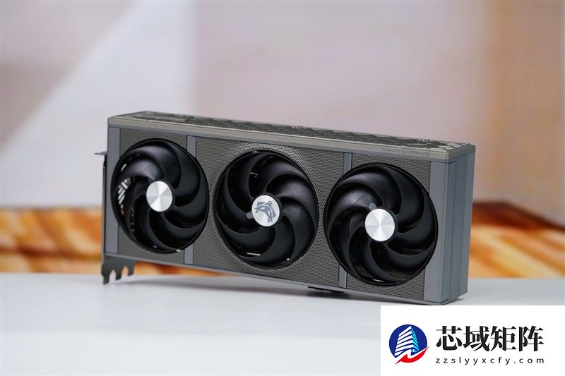 蓝宝石双A背插平台亮相，BTF 2.5显卡主板引领装机美学新潮流