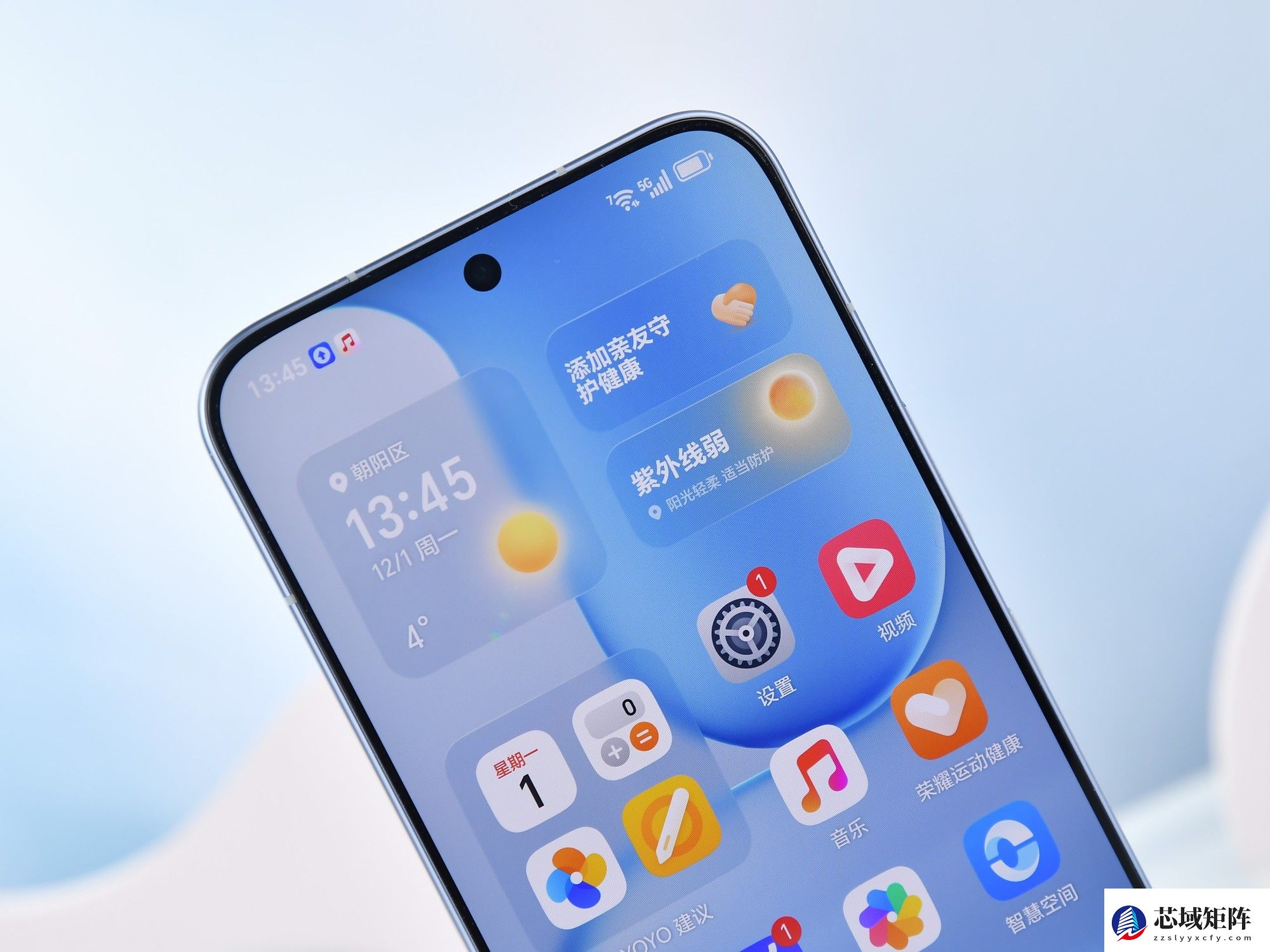 2025年2000元档位最值得买的手机：荣耀500全能出圈