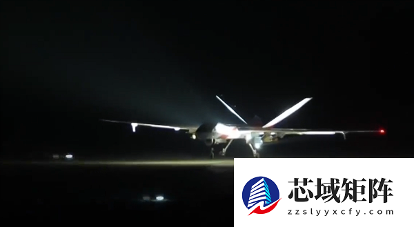 12架“云影”“翼龙”齐飞 国产中大型无人机首次公开集群亮相