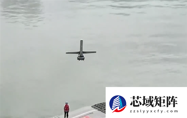 12架“云影”“翼龙”齐飞 国产中大型无人机首次公开集群亮相