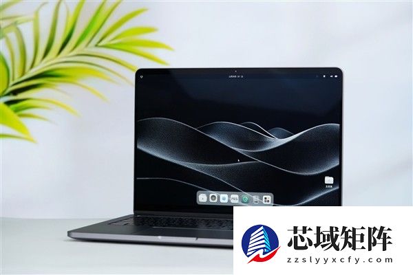 摩尔线程发布AIBOOK AI笔记本，2026年1月开售