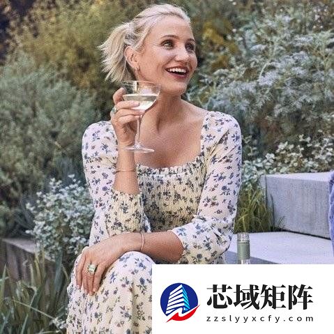 曝《霹雳娇娃》原版主演回归！三女神加起来已160岁