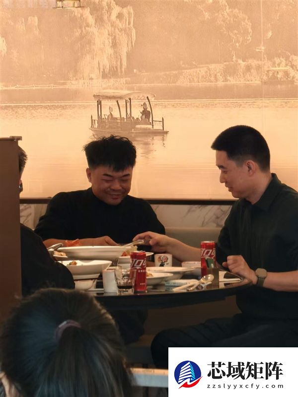 好人好报！浙FFJ3808理想车主获“三年内免费换车”特权：理想CEO李想亲自赠送