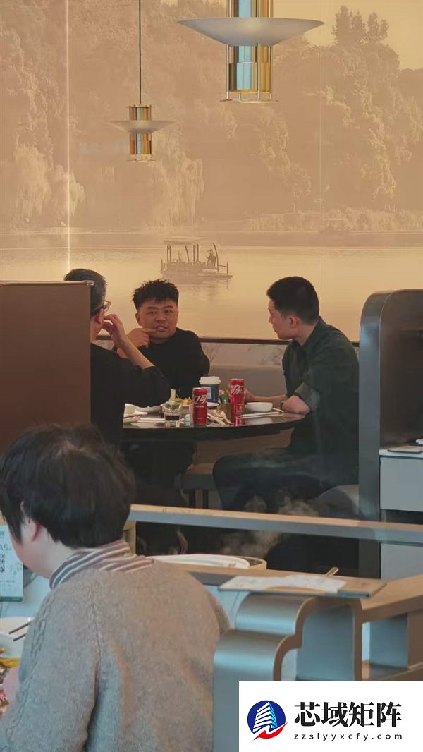 好人好报！浙FFJ3808理想车主获“三年内免费换车”特权：理想CEO李想亲自赠送