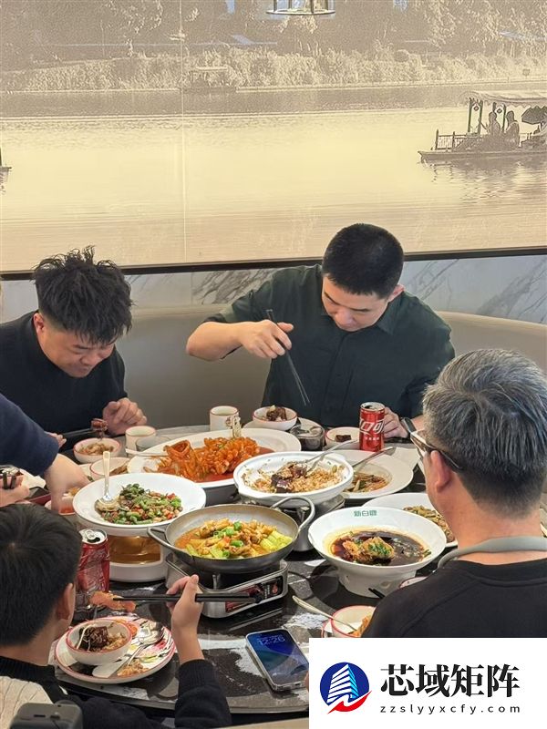 好人好报！浙FFJ3808理想车主获“三年内免费换车”特权：理想CEO李想亲自赠送