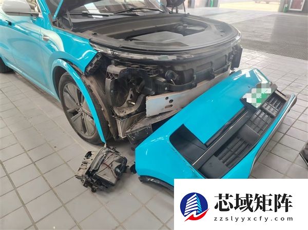 14529元 理想L8更换右前大灯花费曝光：比奥迪便宜多了！