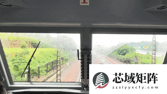 见过火车“揉眼睛”吗? 见过火车后视镜吗?