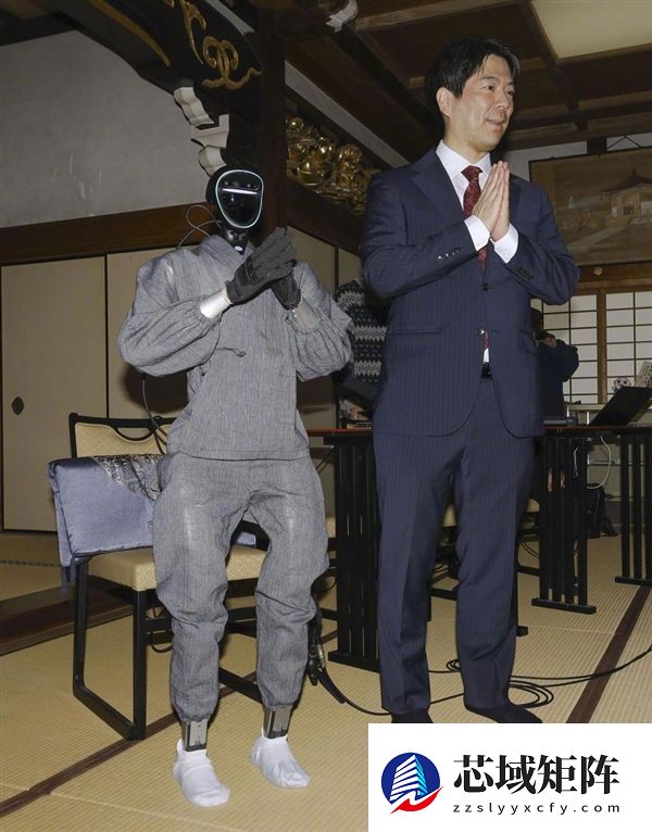 宇树机器人在日本当上赛博高僧