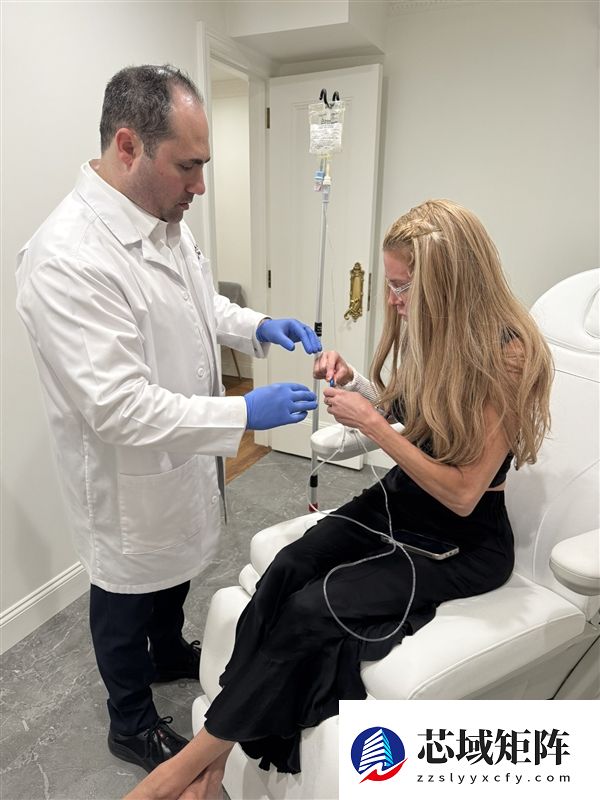 假体破裂导致面部受损