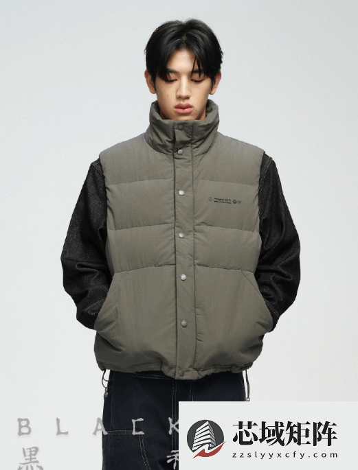 网游新闻黑神话：悟空_黑神话新春上新：官方旗舰店推羽绒马甲、金甲毛衣等周边服饰